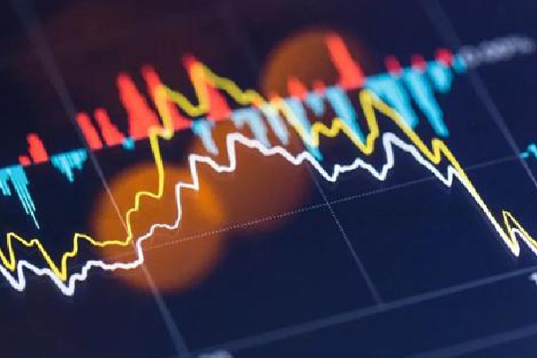 快到32万!泰康人寿铜陵中支为客户撑起家庭健康伞